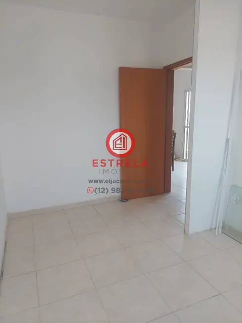 Foto 2 de Apartamento com 2 quartos à venda, 55m2 em Jardim Jacinto, Jacarei - SP