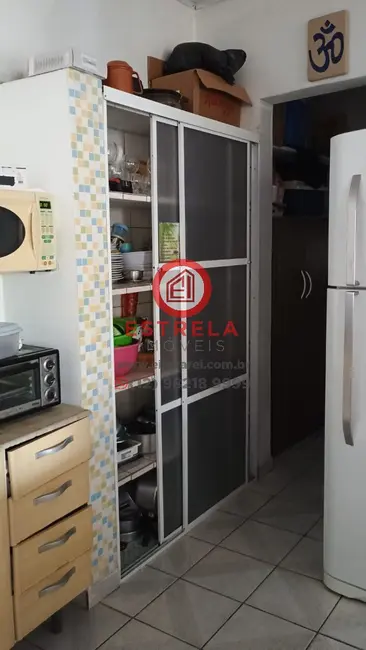 Foto 5 de Casa com 1 quarto à venda, 78m2 em Jardim Porto Novo, Caraguatatuba - SP