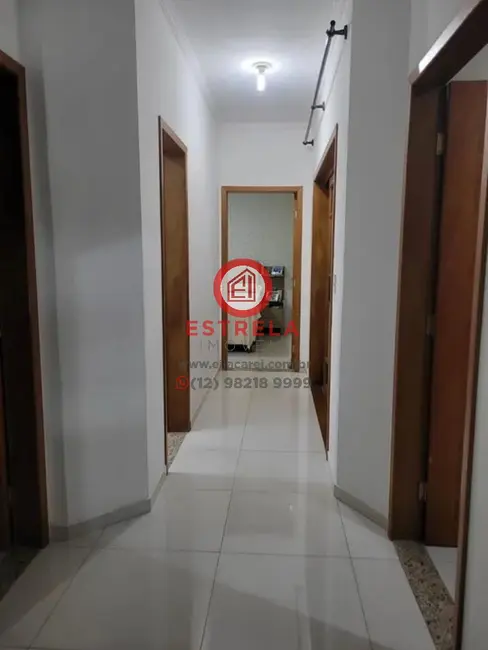 Foto 4 de Casa com 3 quartos à venda, 375m2 em Jardim Terras de São João, Jacarei - SP