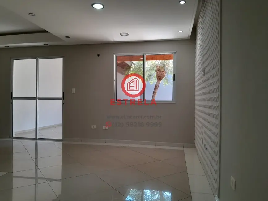 Casa com 3 quartos à venda, 120m2 em Condomínio Residence Club, Jacarei - SP - imagem 9 Foto 9 de Casa com 3 quartos à venda, 120m2 em Condomínio Residence Club, Jacarei - SP