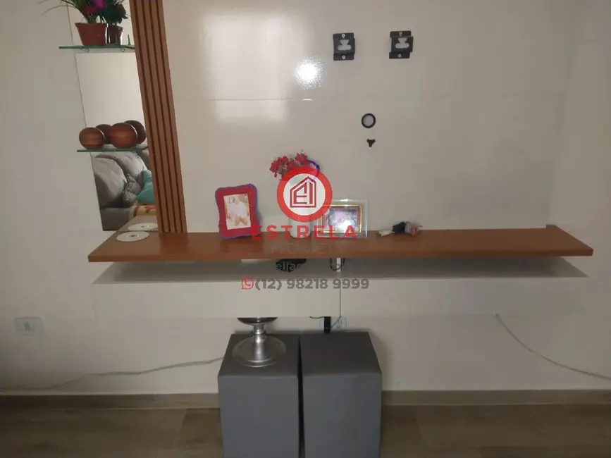 Foto 3 de Casa com 2 quartos à venda, 70m2 em Centro, Jacarei - SP