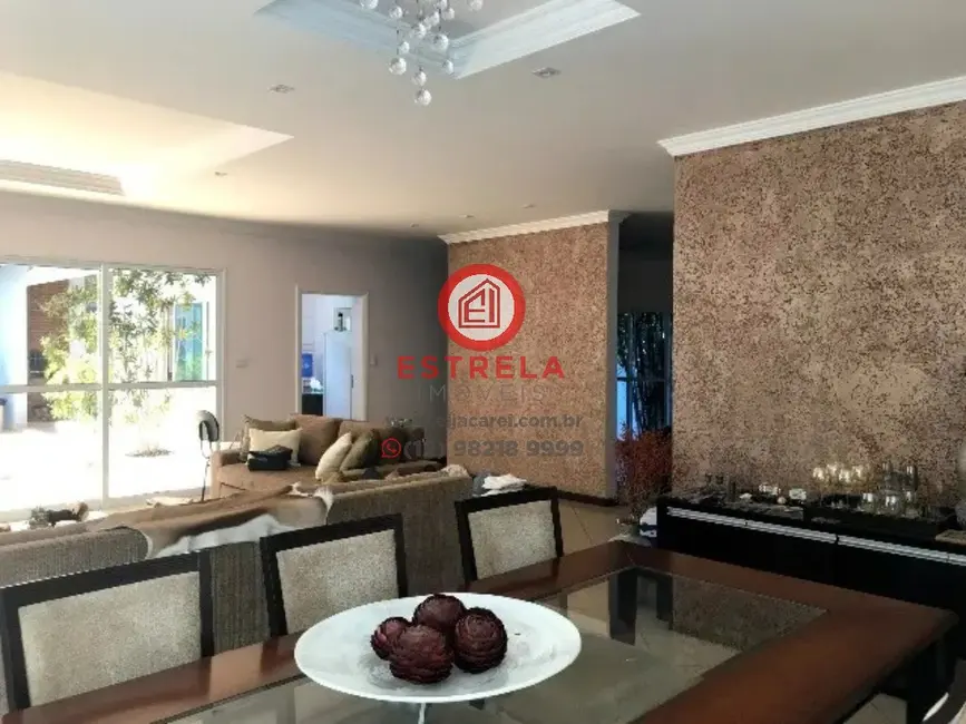 Casa de Condomínio com 4 quartos para alugar, 328m2 em Jardim Altos de Santana II, Jacarei - SP - imagem 9 Foto 9 de Casa de Condomínio com 4 quartos para alugar, 328m2 em Jardim Altos de Santana II, Jacarei - SP