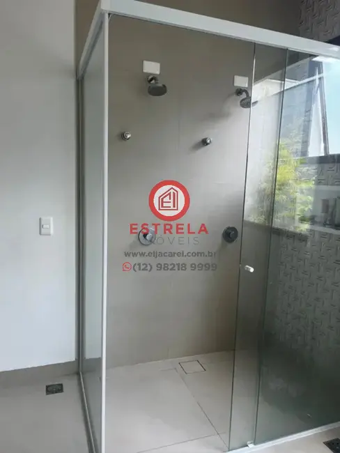 Foto 4 de Casa com 4 quartos para alugar, 300m2 em Condomínio Residencial Mirante do Vale, Jacarei - SP