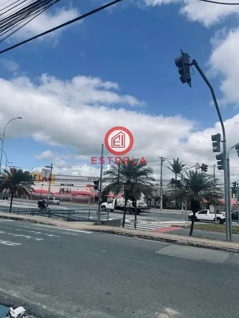Foto 8 de Armazém / Galpão à venda, 360m2 em Jardim Colinas, Jacarei - SP