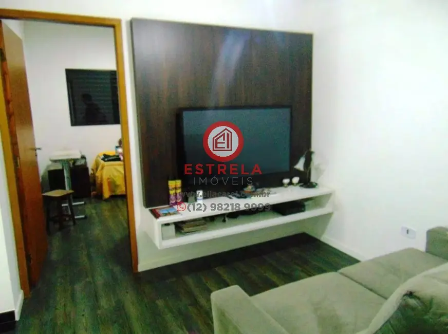 Foto 1 de Casa com 2 quartos à venda, 90m2 em Jardim Califórnia, Jacarei - SP