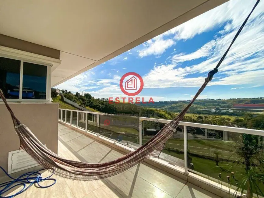 Foto 5 de Casa com 3 quartos à venda e para alugar, 350m2 em Condomínio Residencial Mirante do Vale, Jacarei - SP