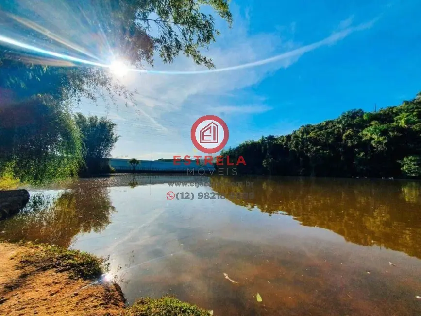 Foto 9 de Casa com 3 quartos à venda e para alugar, 350m2 em Condomínio Residencial Mirante do Vale, Jacarei - SP