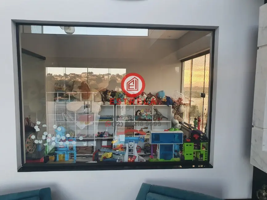 Casa com 5 quartos para alugar, 740m2 em Condomínio Residencial Mirante do Vale, Jacarei - SP - imagem 9 Foto 9 de Casa com 5 quartos para alugar, 740m2 em Condomínio Residencial Mirante do Vale, Jacarei - SP