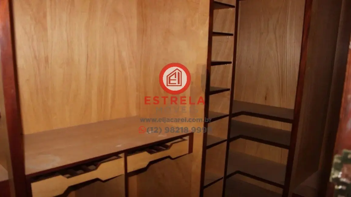 Casa com 3 quartos à venda e para alugar, 224m2 em Jardim Mesquita, Jacarei - SP - imagem 9 Foto 9 de Casa com 3 quartos à venda e para alugar, 224m2 em Jardim Mesquita, Jacarei - SP