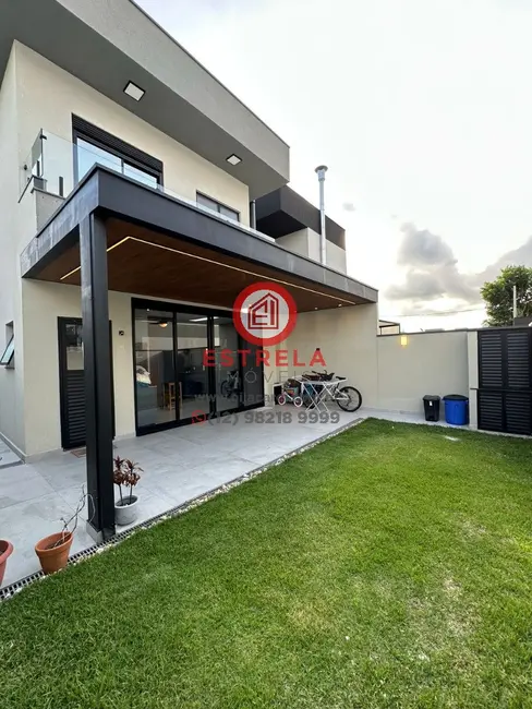 Foto 8 de Casa de Condomínio com 4 quartos à venda, 182m2 em Jardim Jacinto, Jacarei - SP