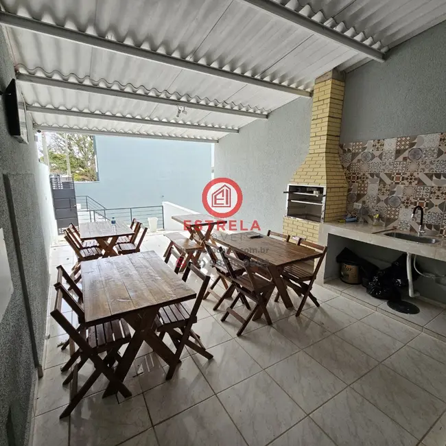 Foto 6 de Casa de Condomínio com 2 quartos à venda, 68m2 em Centro, Santa Branca - SP