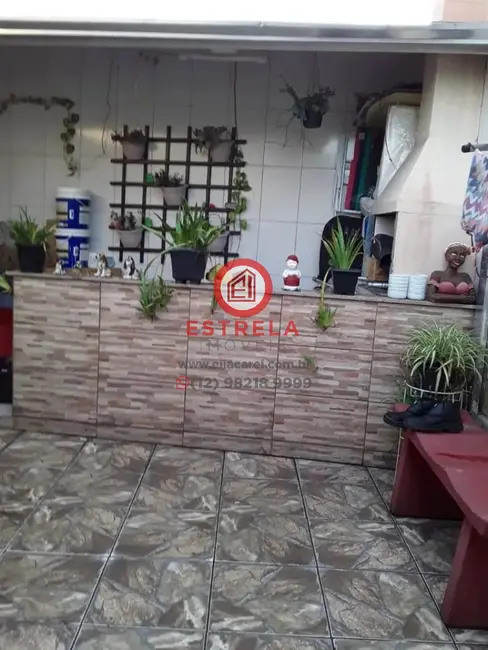 Foto 1 de Casa com 3 quartos à venda, 197m2 em Jardim São José, Jacarei - SP