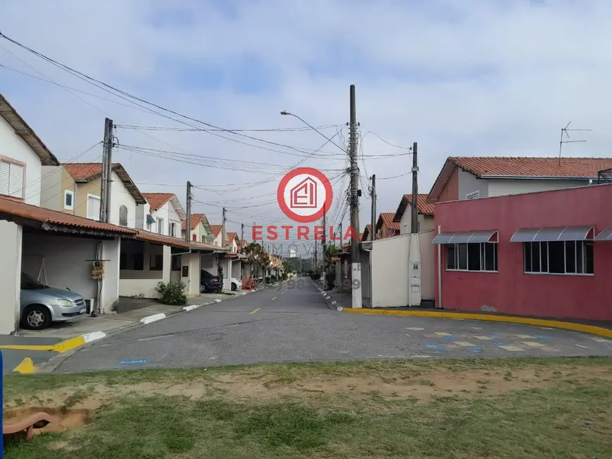 Foto 1 de Casa de Condomínio com 2 quartos à venda, 80m2 em Parque Califórnia, Jacarei - SP