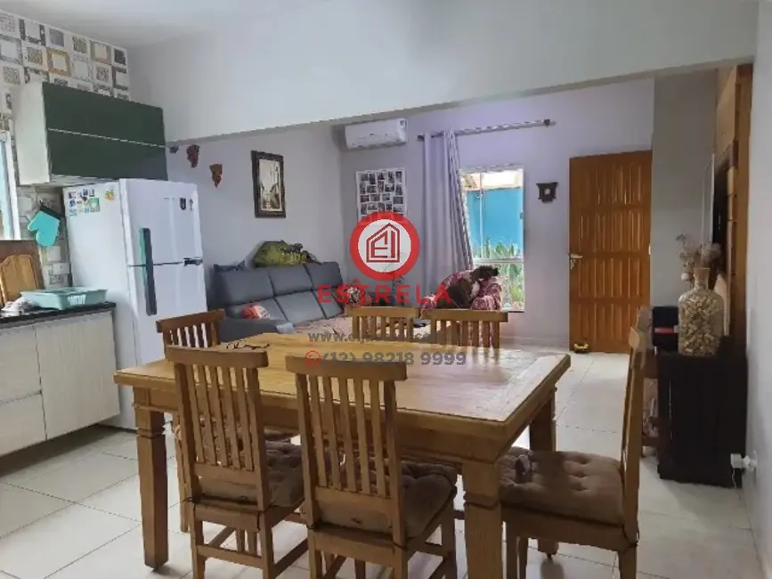 Foto 4 de Casa com 2 quartos à venda, 250m2 em Jardim Terras de São João, Jacarei - SP