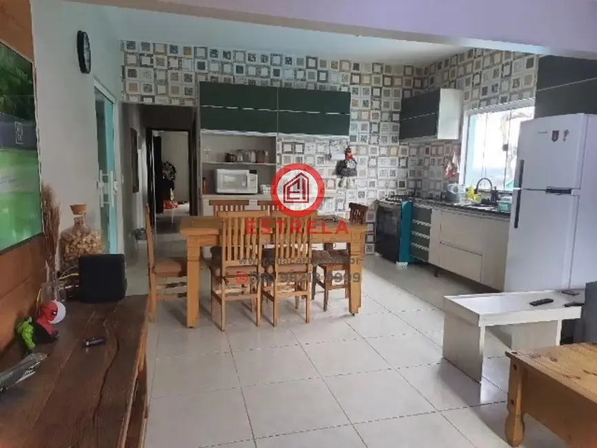 Foto 6 de Casa com 2 quartos à venda, 250m2 em Jardim Terras de São João, Jacarei - SP