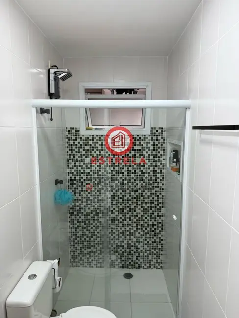 Foto 3 de Apartamento com 3 quartos à venda, 88m2 em Parque Santo Antônio, Jacarei - SP