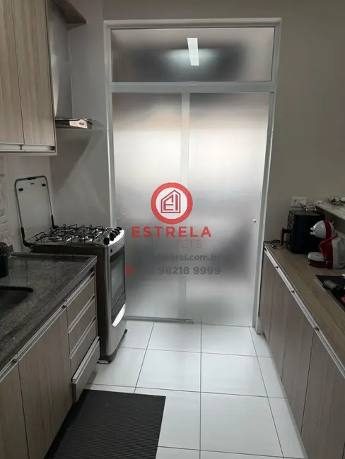 Foto 6 de Apartamento com 3 quartos à venda, 88m2 em Parque Santo Antônio, Jacarei - SP