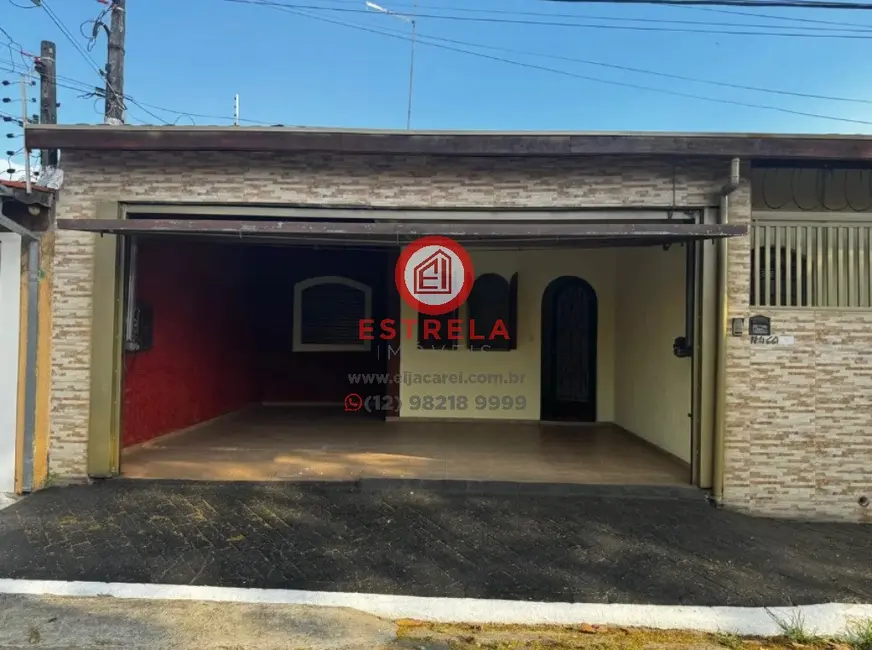 Foto 1 de Casa com 4 quartos à venda, 197m2 em Vila Zezé, Jacarei - SP