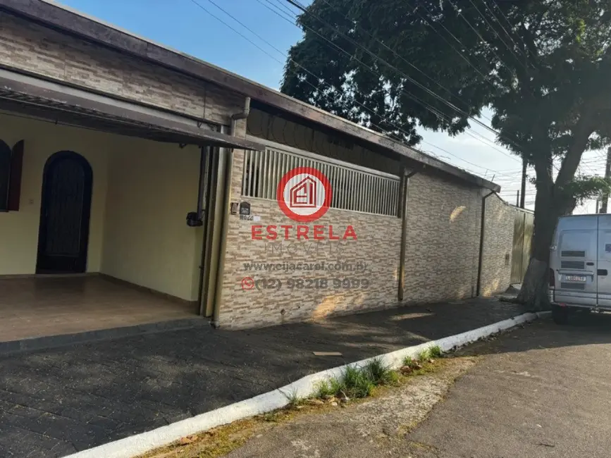 Foto 9 de Casa com 4 quartos à venda, 197m2 em Vila Zezé, Jacarei - SP