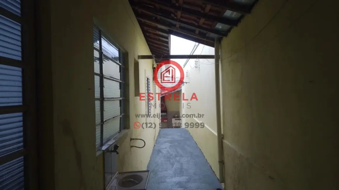 Foto 6 de Casa com 2 quartos à venda, 150m2 em Jardim Maria Amélia, Jacarei - SP