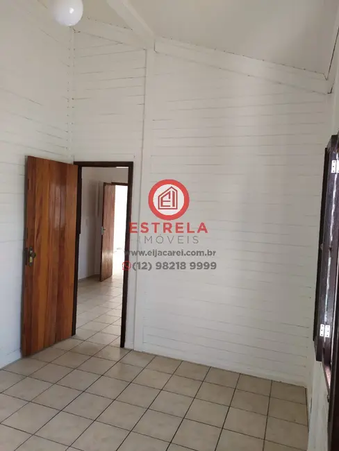 Foto 9 de Casa com 5 quartos à venda, 234m2 em Parque Brasil, Jacarei - SP