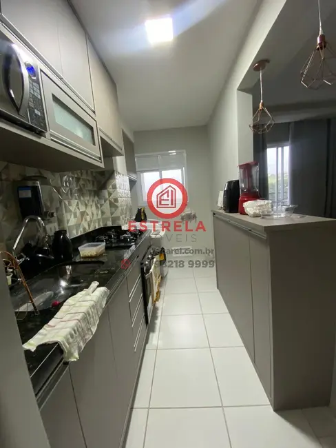 Foto 2 de Apartamento com 2 quartos à venda, 60m2 em Parque dos Príncipes, Jacarei - SP