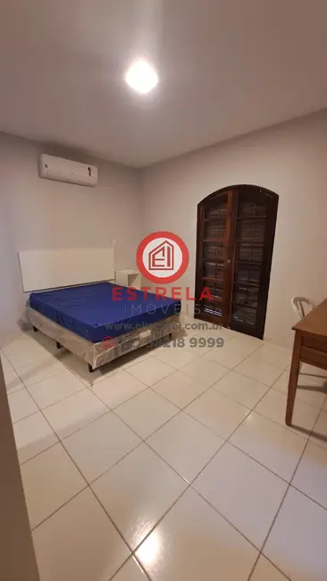 Foto 5 de Casa com 4 quartos à venda, 250m2 em Jardim Altos de Santana I, Jacarei - SP