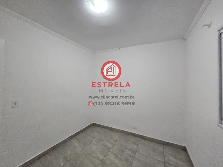 Foto 3 de Apartamento com 2 quartos para alugar, 55m2 em Parque Santo Antônio, Jacarei - SP