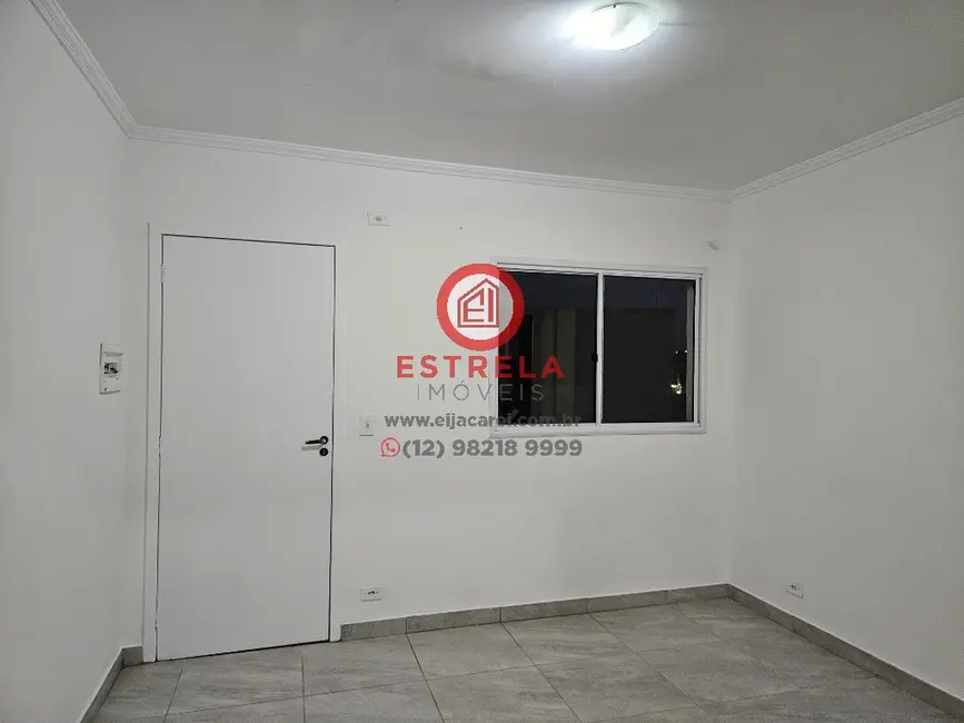 Foto 1 de Apartamento com 2 quartos para alugar, 55m2 em Parque Santo Antônio, Jacarei - SP