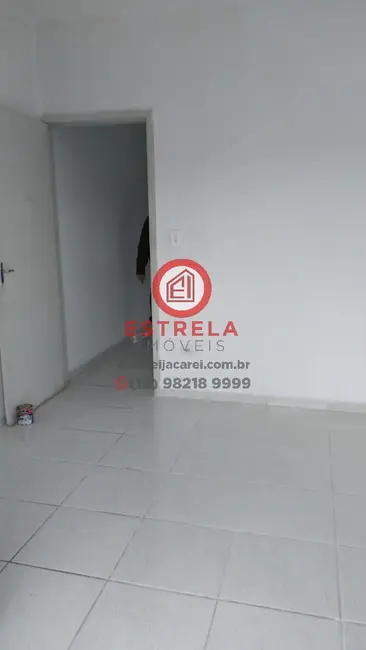Foto 8 de Casa com 2 quartos para alugar, 80m2 em Parque dos Príncipes, Jacarei - SP