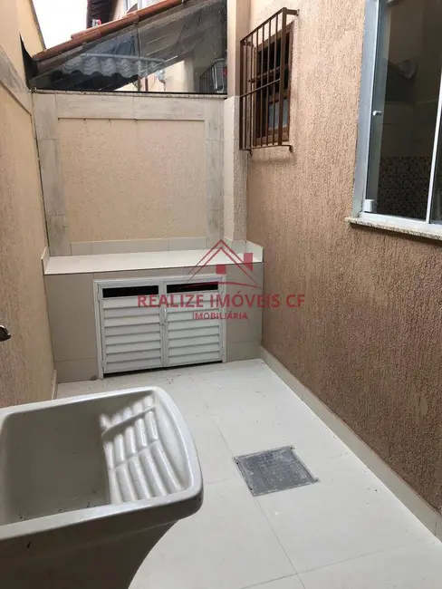 Foto 2 de Casa de Condomínio com 2 quartos à venda, 82m2 em Palmeiras, Cabo Frio - RJ
