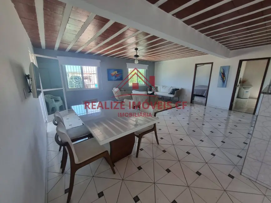 Foto 4 de Casa com 4 quartos à venda, 190m2 em Balneário São Pedro, Sao Pedro Da Aldeia - RJ