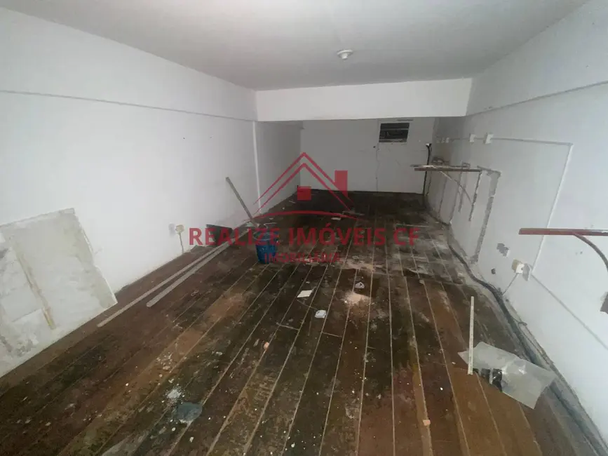 Sala Comercial para alugar, 40m2 em Centro, Cabo Frio - RJ - imagem 6 Foto 6 de Sala Comercial para alugar, 40m2 em Centro, Cabo Frio - RJ