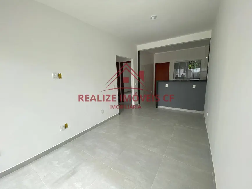 Foto 2 de Casa com 2 quartos à venda, 60m2 em Cabo Frio - RJ