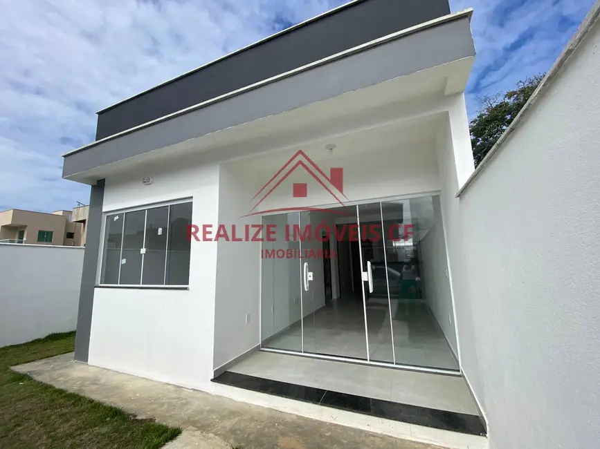 Foto 2 de Casa com 2 quartos à venda, 60m2 em Cabo Frio - RJ