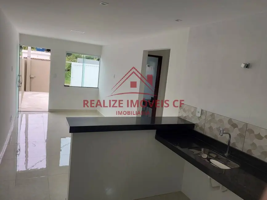 Foto 5 de Casa com 2 quartos à venda, 70m2 em Cabo Frio - RJ