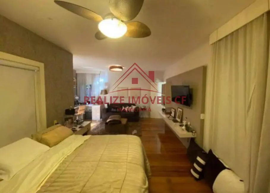 Foto 9 de Casa de Condomínio com 4 quartos à venda, 200m2 em Jardim Olinda, Cabo Frio - RJ