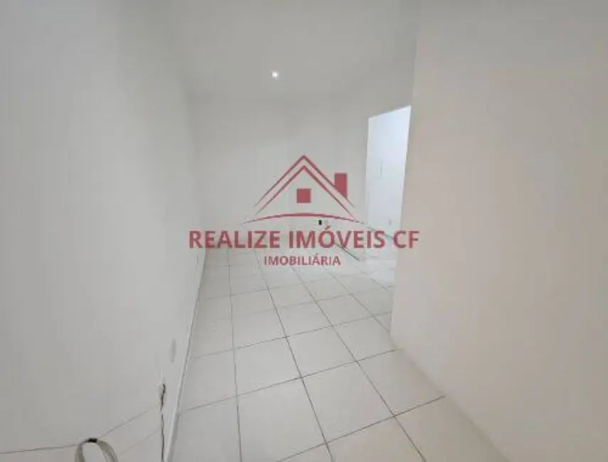 Loja para alugar, 50m2 em Centro, Cabo Frio - RJ - imagem 4 Foto 4 de Loja para alugar, 50m2 em Centro, Cabo Frio - RJ