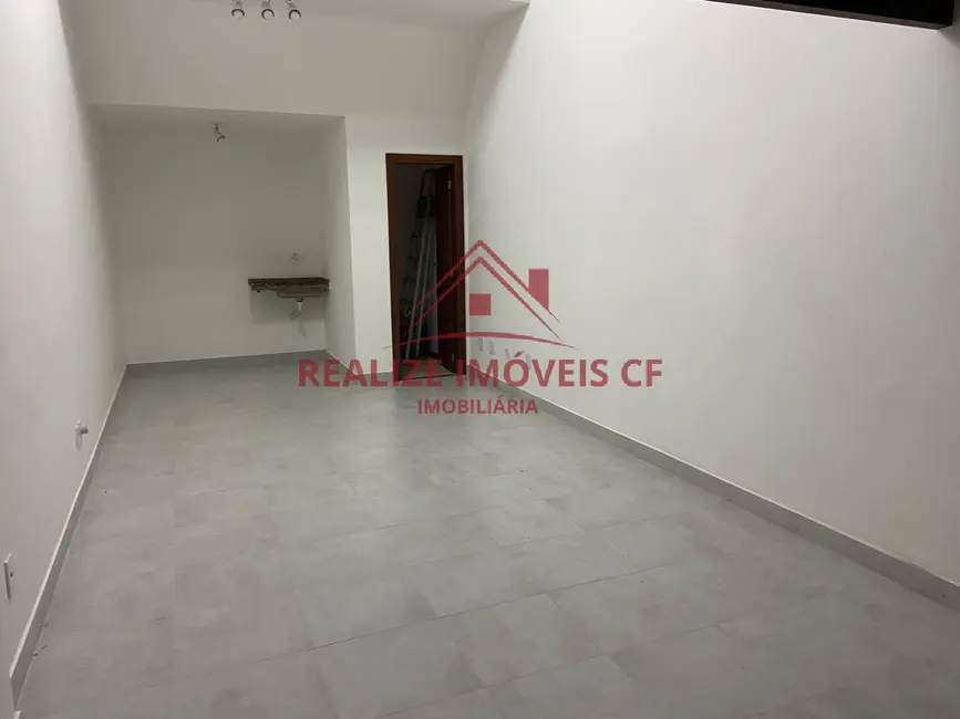 Sala Comercial à venda e para alugar, 27m2 em Centro, Cabo Frio - RJ - imagem 5 Foto 5 de Sala Comercial à venda e para alugar, 27m2 em Centro, Cabo Frio - RJ