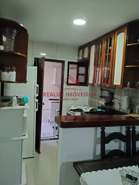 Foto 5 de Casa de Condomínio com 2 quartos à venda, 65m2 em Jardim Flamboyant, Cabo Frio - RJ