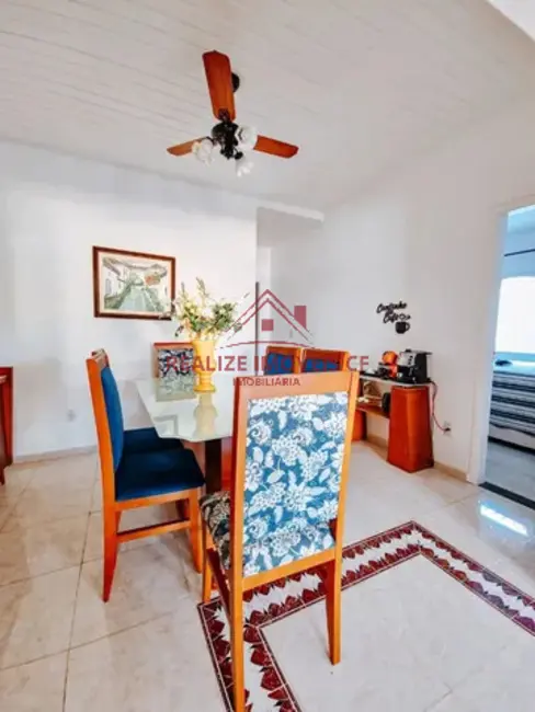 Foto 4 de Casa com 5 quartos à venda, 200m2 em Braga, Cabo Frio - RJ