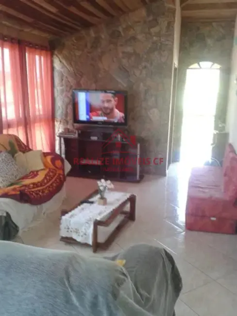 Foto 3 de Casa de Condomínio com 4 quartos à venda, 300m2 em Cabo Frio - RJ