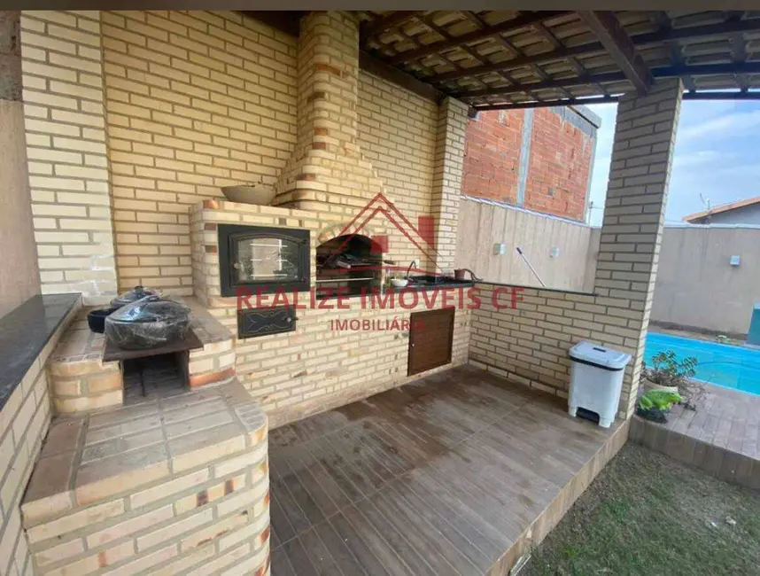 Casa com 4 quartos à venda, 208m2 em São Mateus, Sao Pedro Da Aldeia - RJ - imagem 3 Foto 3 de Casa com 4 quartos à venda, 208m2 em São Mateus, Sao Pedro Da Aldeia - RJ