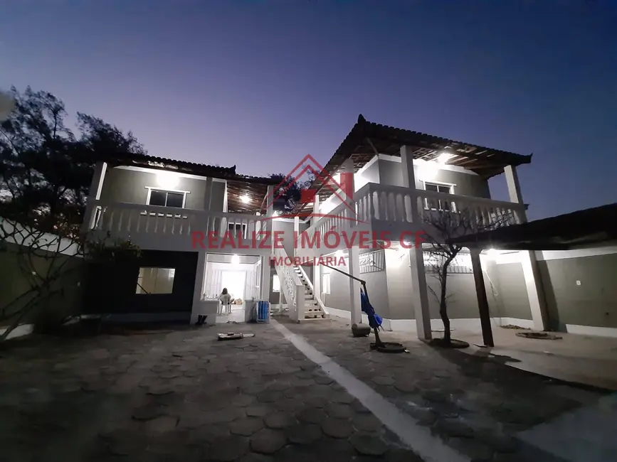 Foto 1 de Casa com 9 quartos à venda, 300m2 em Foguete, Cabo Frio - RJ