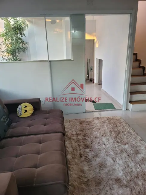 Casa com 3 quartos à venda, 90m2 em São Mateus, Sao Pedro Da Aldeia - RJ - imagem 8 Foto 8 de Casa com 3 quartos à venda, 90m2 em São Mateus, Sao Pedro Da Aldeia - RJ