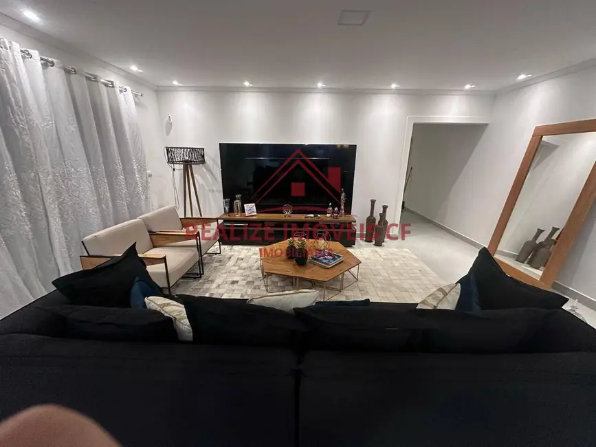 Foto 5 de Casa com 5 quartos à venda, 512m2 em Cabo Frio - RJ