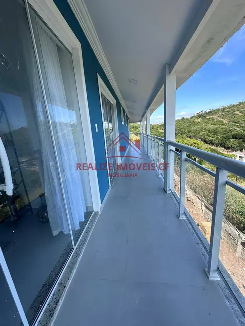 Foto 2 de Casa com 5 quartos à venda, 512m2 em Cabo Frio - RJ
