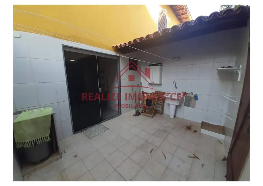 Foto 3 de Casa de Condomínio com 2 quartos à venda, 80m2 em Braga, Cabo Frio - RJ