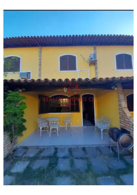 Foto 2 de Casa de Condomínio com 2 quartos à venda, 80m2 em Braga, Cabo Frio - RJ