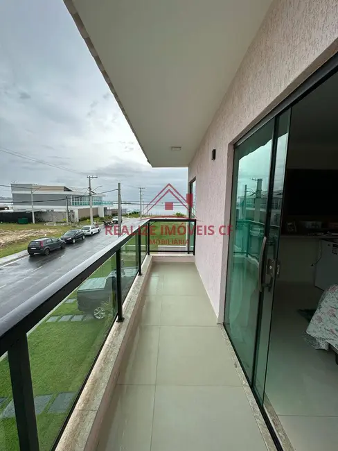 Foto 3 de Casa de Condomínio com 4 quartos à venda, 204m2 em Nova São Pedro, Sao Pedro Da Aldeia - RJ